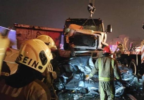 تصادف زنجیره ای 40 خودرو در آزادراه زنجان ـ قزوین