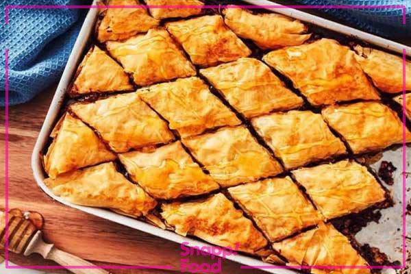 طرز تهیه باقلوا استانبولی و سفر به دنیای خوشمزه های ترکیه